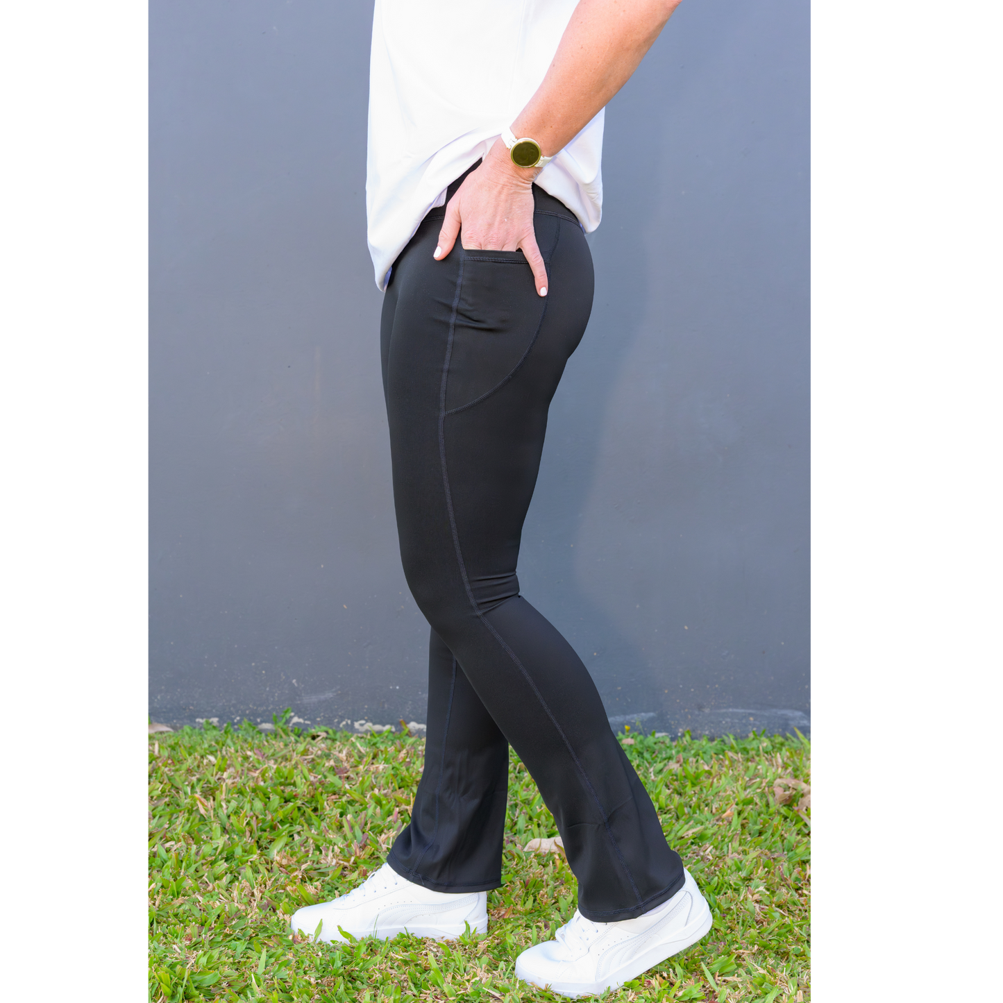 Kinetic Flared Leggings